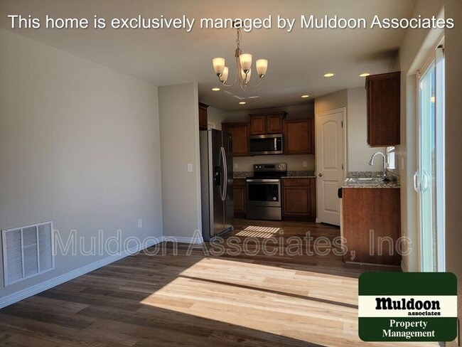 Building Photo - 6631 Weiser Dr