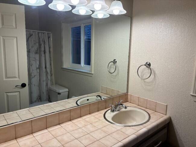 Building Photo - 3 bedroom cabin with carport