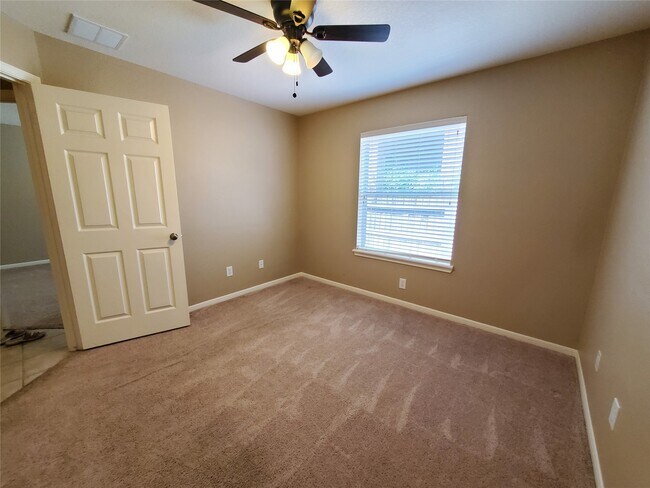 Building Photo - 3514 Apple Glove Dr