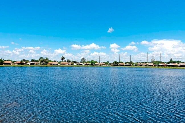 Building Photo - 5119 Minto Rd