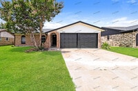 Building Photo - 6929 Mccoy Dr