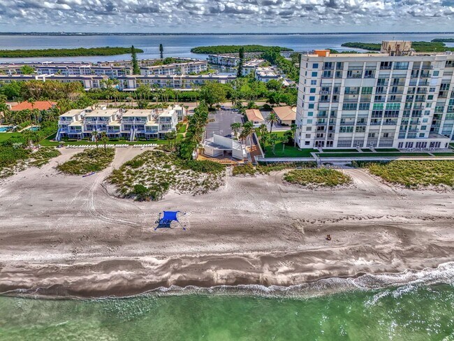 Building Photo - LUXURY LONGBOAT LIVING AT IT’S FINEST! AVA...