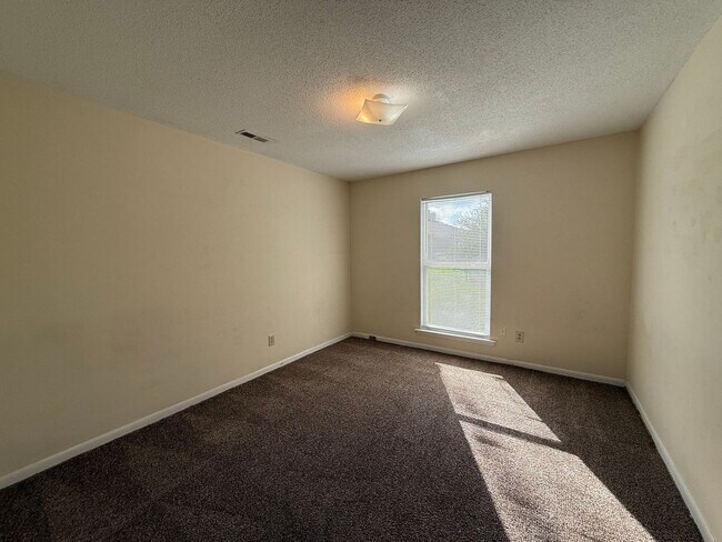 Building Photo - 89 Aspen Pl