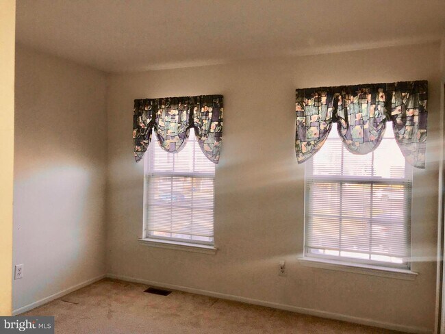 Building Photo - 2604 Delancey Way