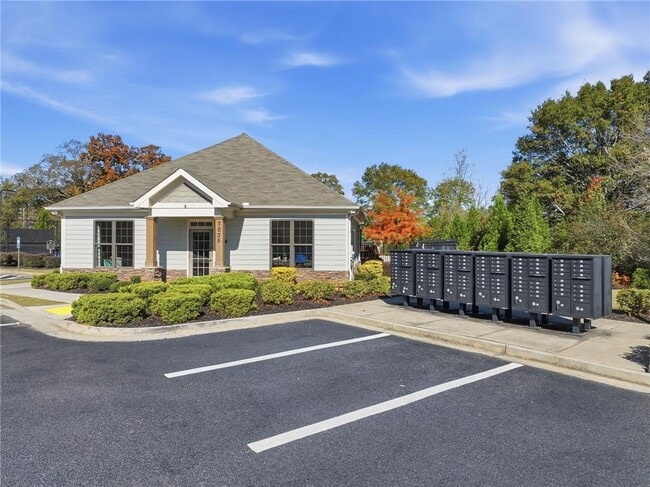 Building Photo - 7040 Ansley Pk Wy