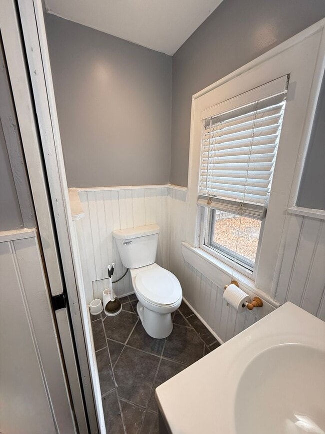 Building Photo - 309-311 Fitch St