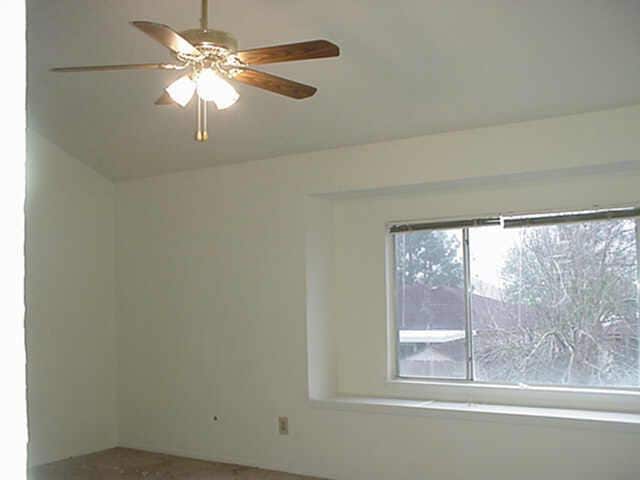Building Photo - 18707 Bridoon Dr