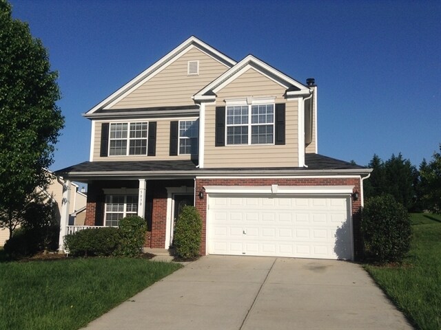 Primary Photo - 5030 Stowe Derby Dr