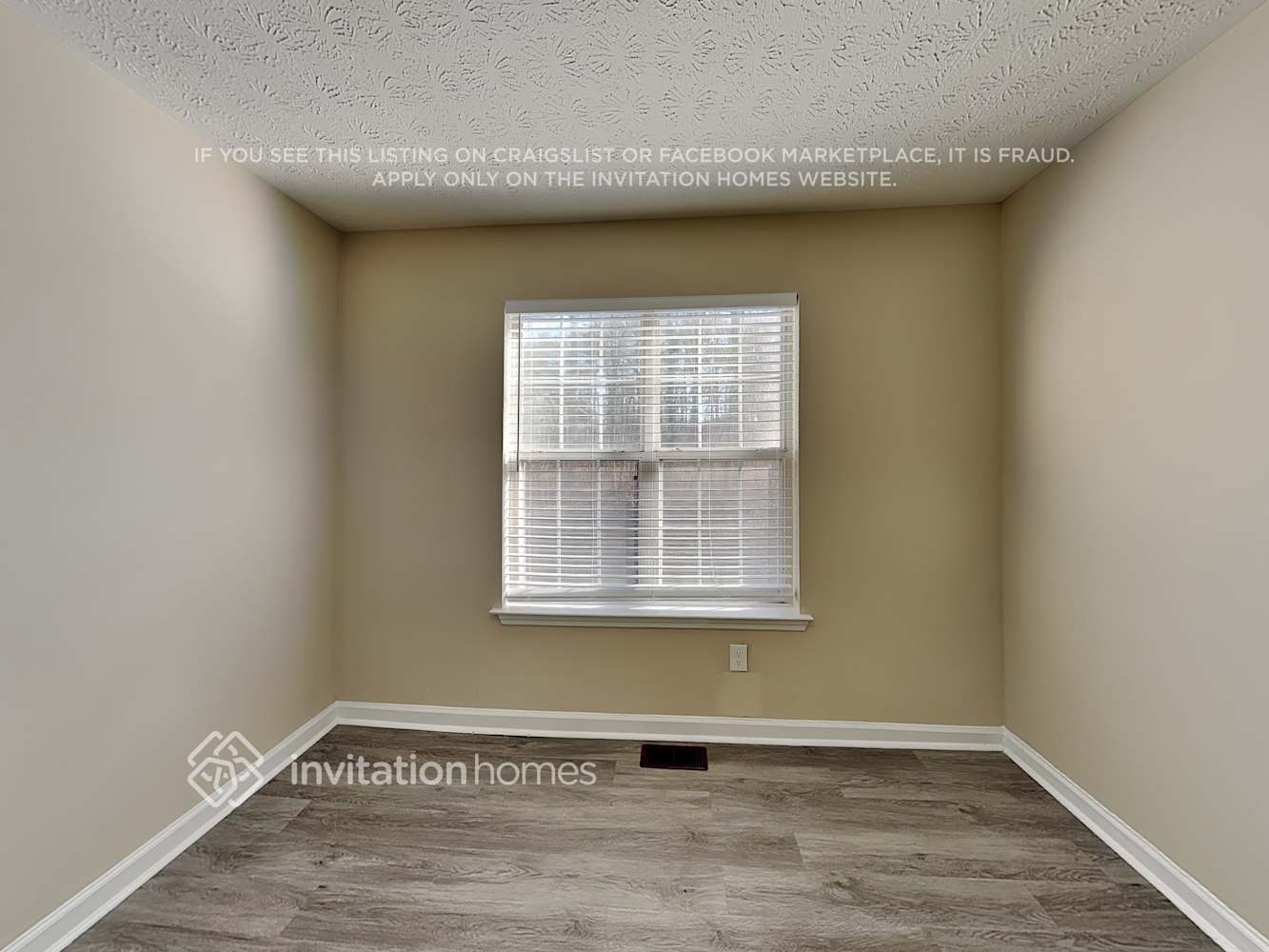 Building Photo - 3863 Creekbank Cove