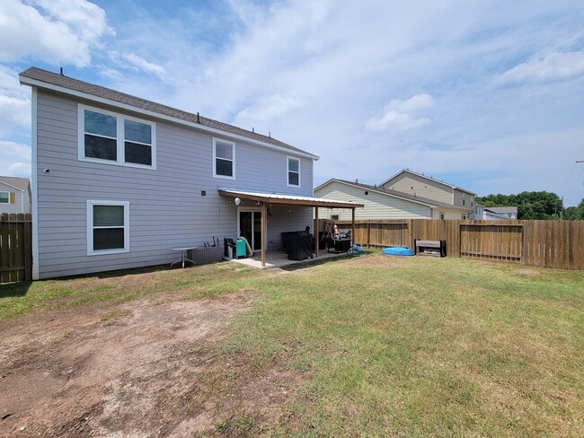 Building Photo - 111 Avalon Dr