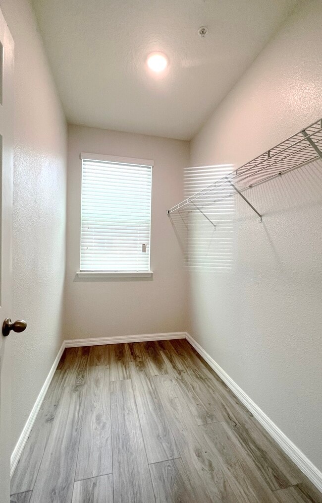 Building Photo - 8450 Powder Ridge Trail