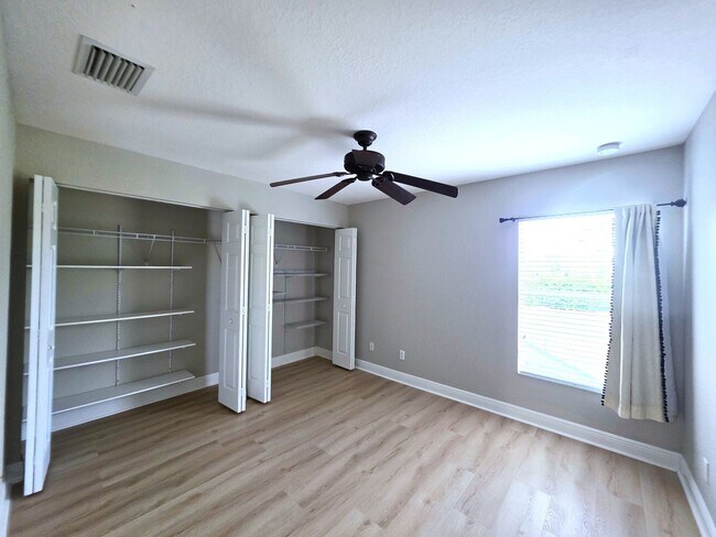 Building Photo - Vero Beach Rentals. Vero Beach Rent, LLC and Property Management Company