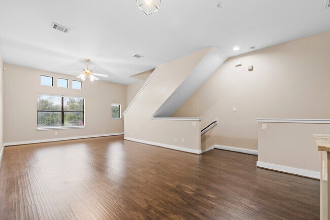 Building Photo - 3501 Link Valley Dr.