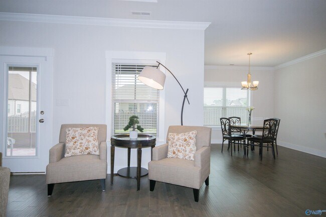Building Photo - 100 Bartram Wy.