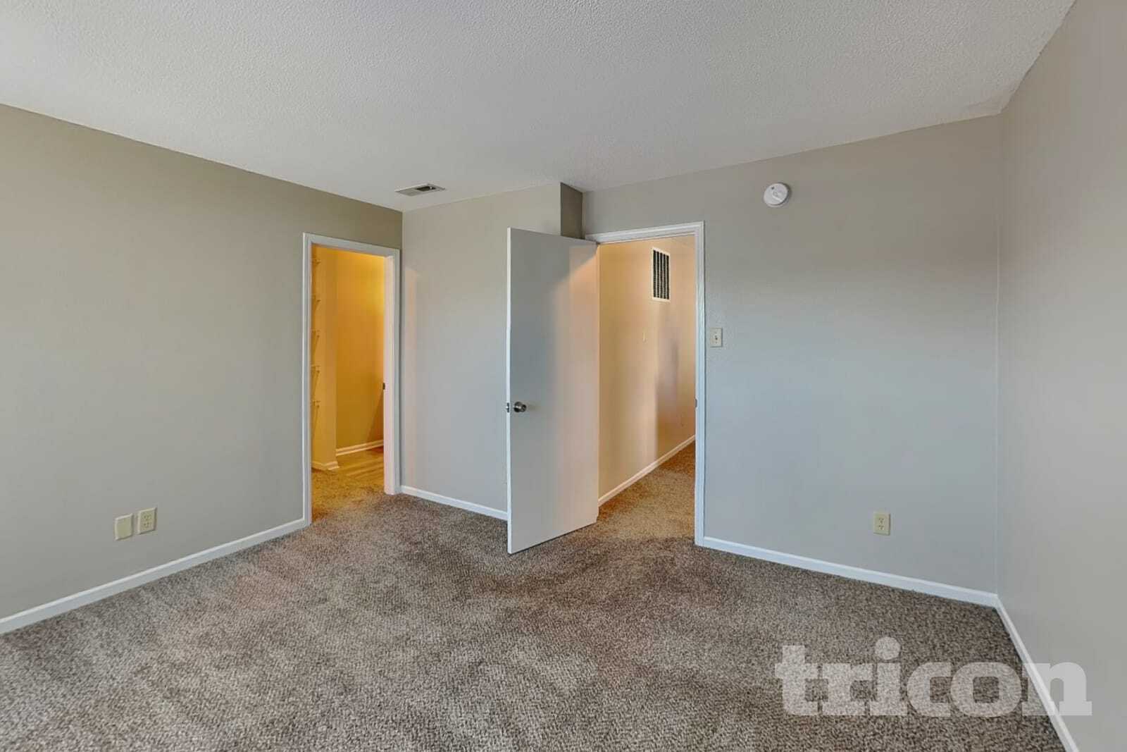 Building Photo - 7629 Mansfield Way