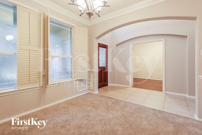Building Photo - 26029 Kings Mill Crest Dr