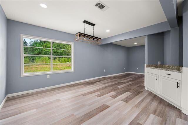 Building Photo - 107 Cardinal Loop Rd