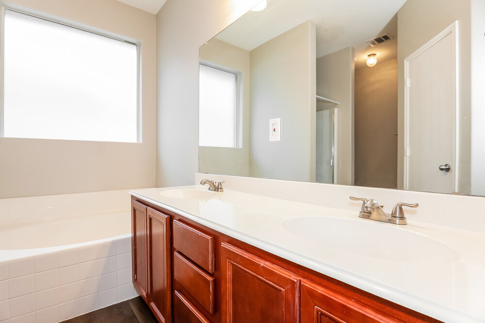 Building Photo - 7513 Amber Dr