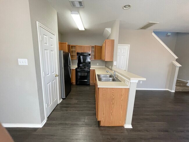 Building Photo - 13804 Harris Ridge Blvd