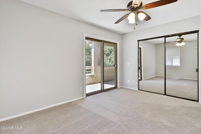 Building Photo - 3162 Darby St