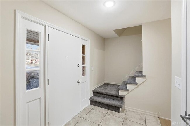 Building Photo - 5336 Red Coach Rd