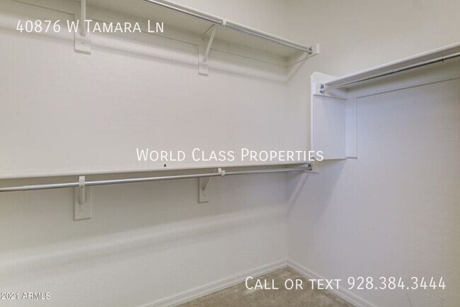 Building Photo - 40876 W Tamara Ln