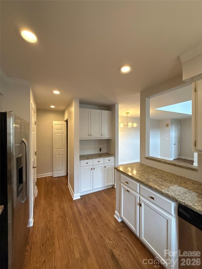 Building Photo - 815 Lexington Ave