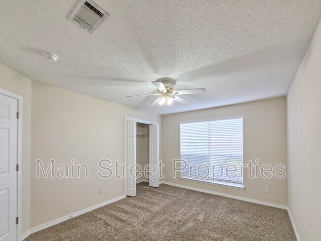 Building Photo - 1057 Freeboard Blvd