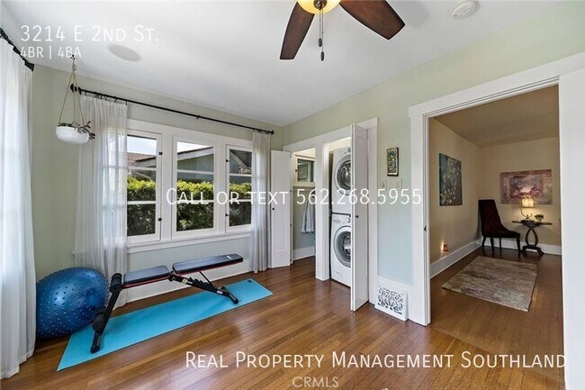 Building Photo - 4 BEDROOM 3 1/2 BATH ESTATE SITUATED IN PR...