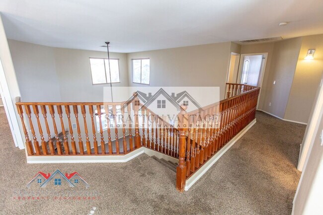 Building Photo - 4808 W Allen St