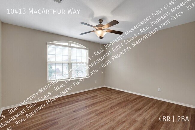 Building Photo - 10413 Macarthur Way