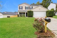 Building Photo - 208 Autumn Woods Dr