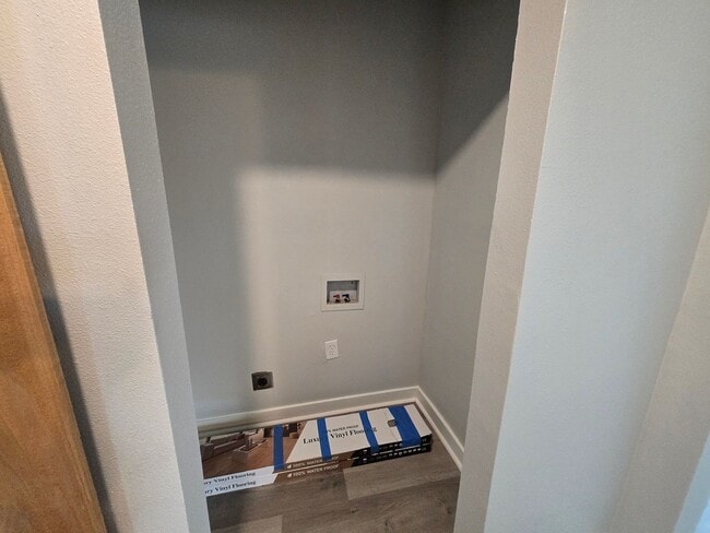 Building Photo - 2bed 1 Bath