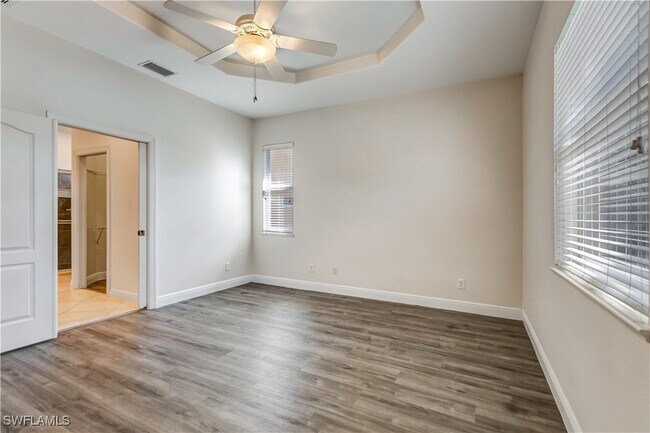 Building Photo - 14970 Toscana Way