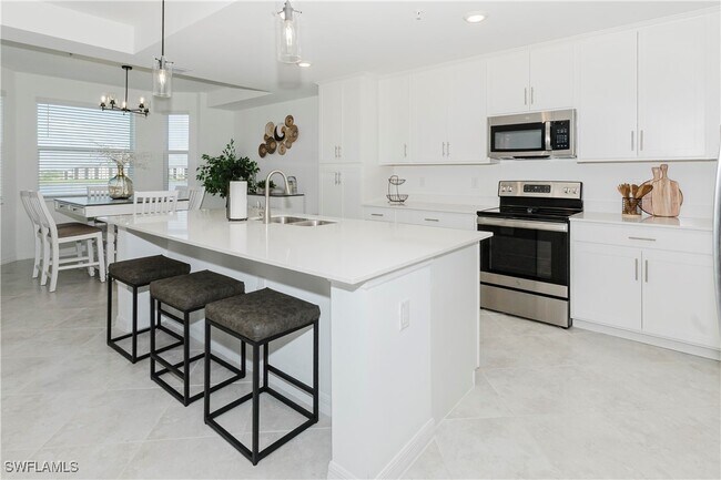 Building Photo - 5835 Double Eagle Cir