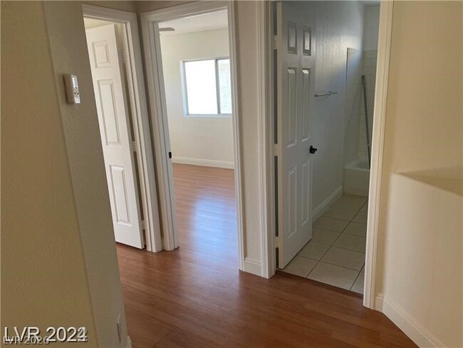 Building Photo - 3465 Western Sunset Ct