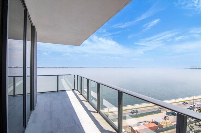 Building Photo - 3101 Bayshore Blvd