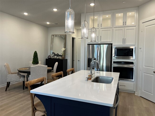 Building Photo - 2694 Woodforest Pkwy N