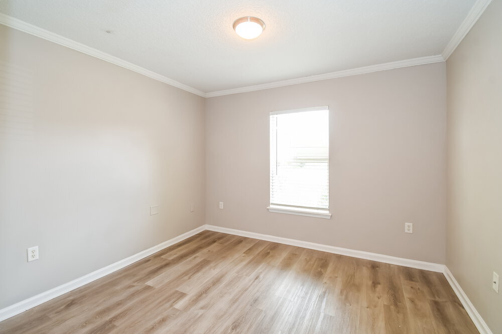 Building Photo - 75093 Brookwood Dr
