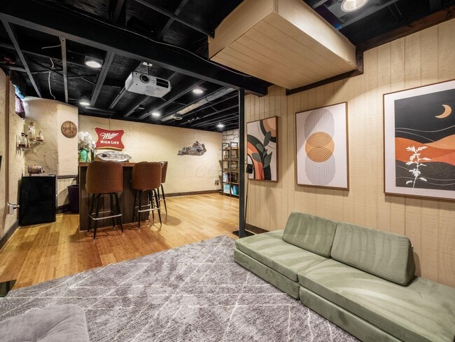 Building Photo - 3259 Longspur Dr