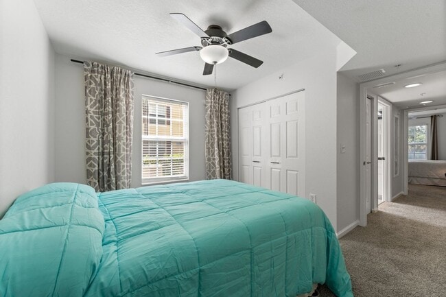 Building Photo - Conveniently located 3 bedrooms 2 bathroom...
