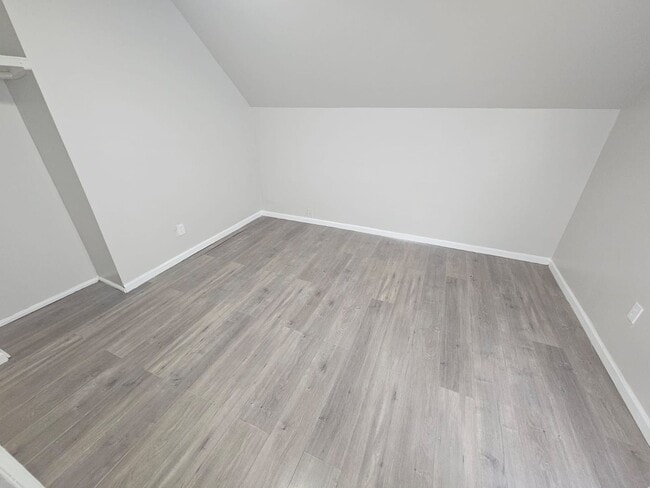 Building Photo - 7310 Camden Ave