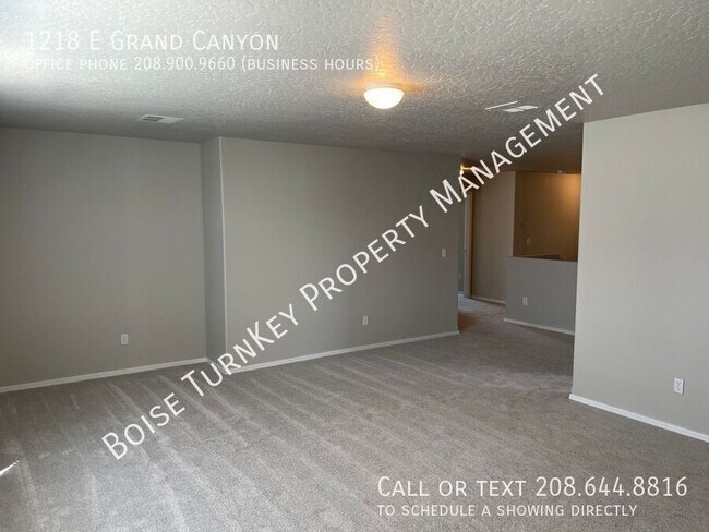 Building Photo - 1218 E Grand Canyon St