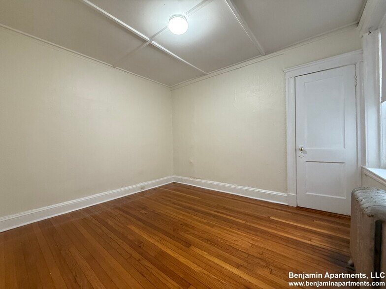 Building Photo - 1161 Boylston St