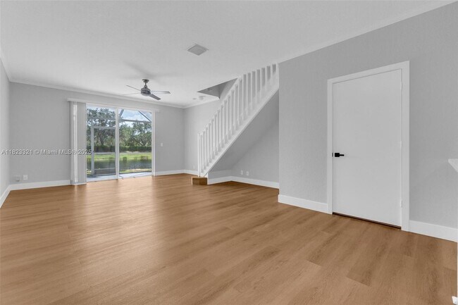 Building Photo - 2494 Cordoba Bend