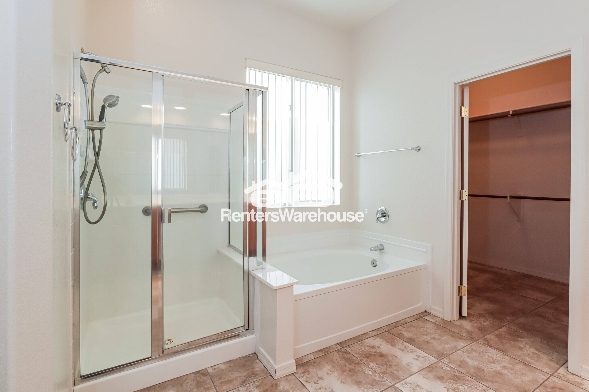 Building Photo - 41 W Camino Tierra Montana