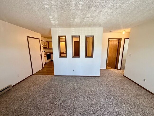 Building Photo - Limited-Time Move-In Deal: Get Your First 2 Weeks FREE! Spacious 2 Bed, 1 Bath Apartments + Water...