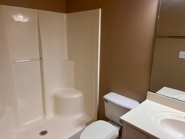 Building Photo - 3806 Maypop Cir