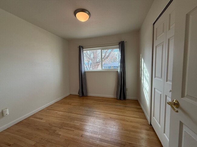 Building Photo - North Central 3 Bedroom Home