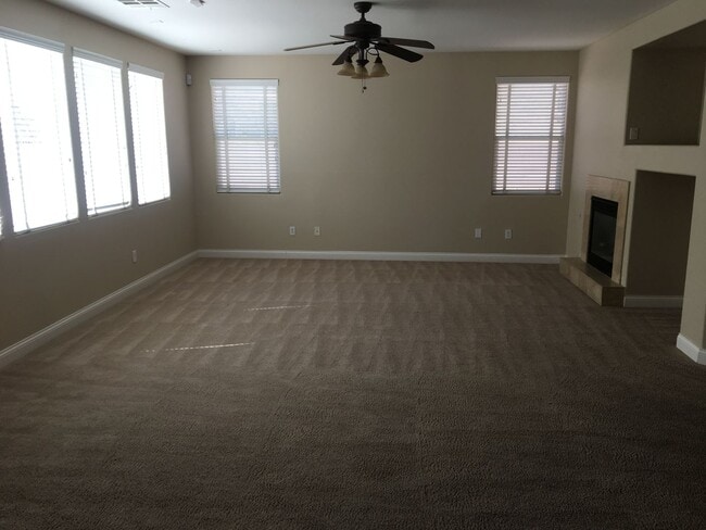 Building Photo - 5 BD 4 BTH Two Story Home Available in Aliante